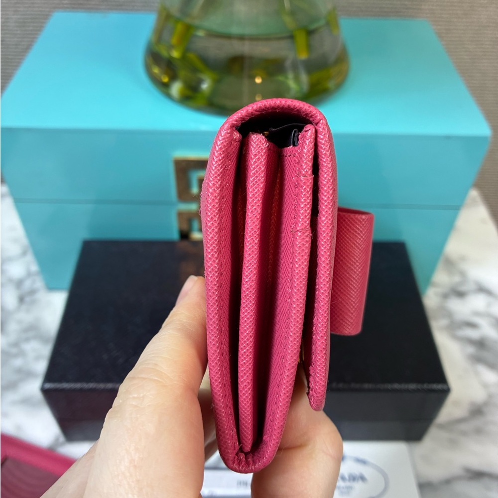 Prada Peonia Pink Saffiano Leather Bow Snap Wallet - NWT Authentic w/ Box - Picture 3 of 15